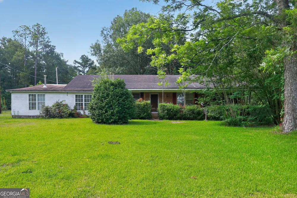 1013 Broxton HWY Fitzgerald, GA 31750