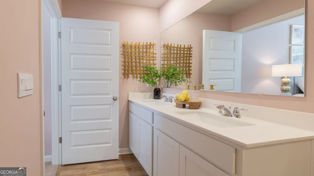 2239 Windward DR Stone Mountain, GA 30088