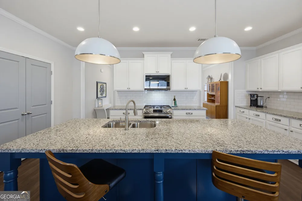 5115 Park Haven DR Flowery Branch, GA 30542