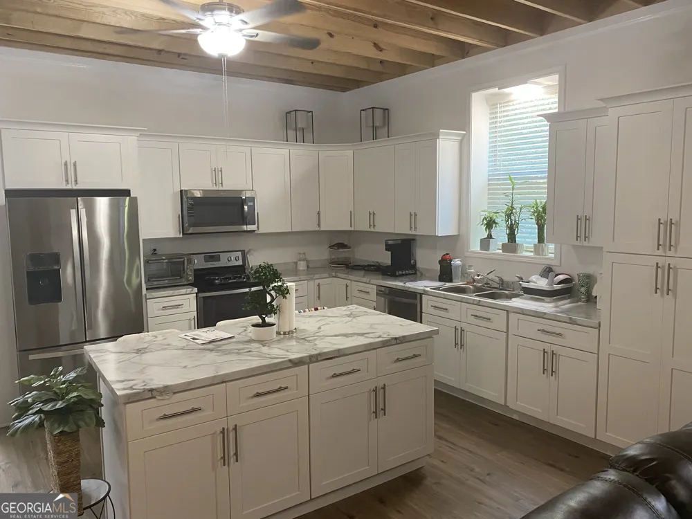 200 Heath RD Carrollton, GA 30116