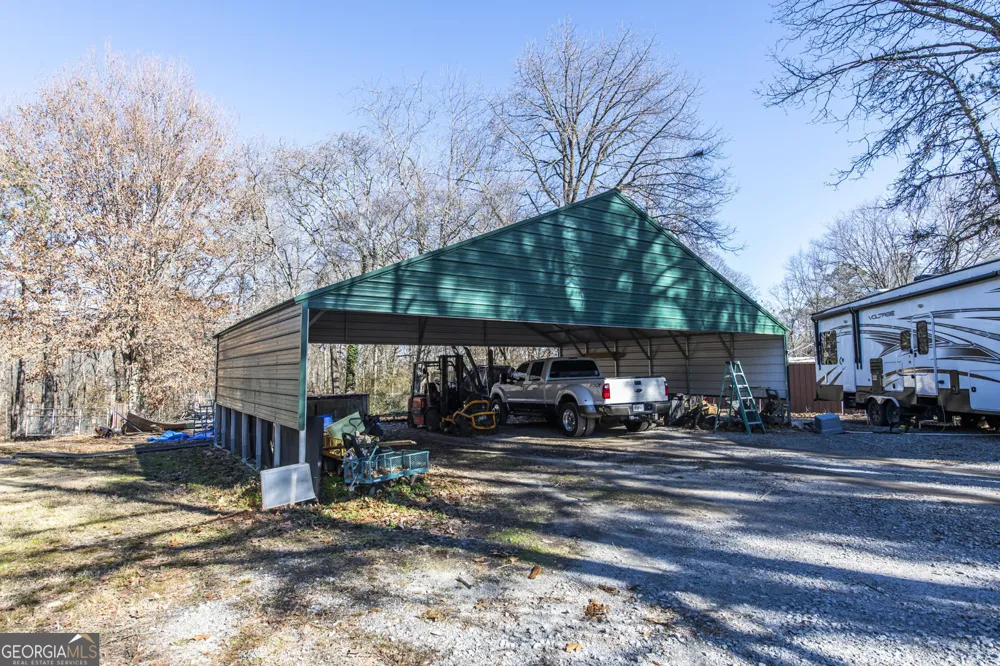200 Heath RD Carrollton, GA 30116
