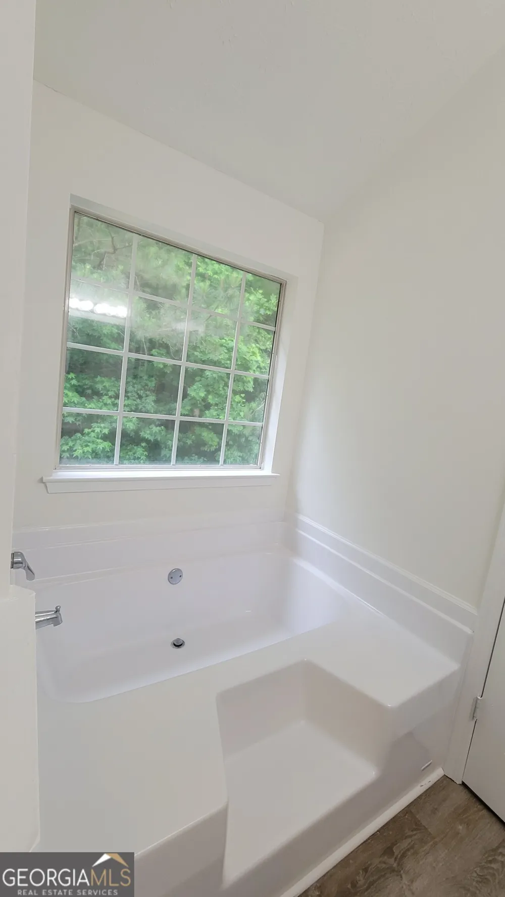 3206 Diamond BLF Union City, GA 30291