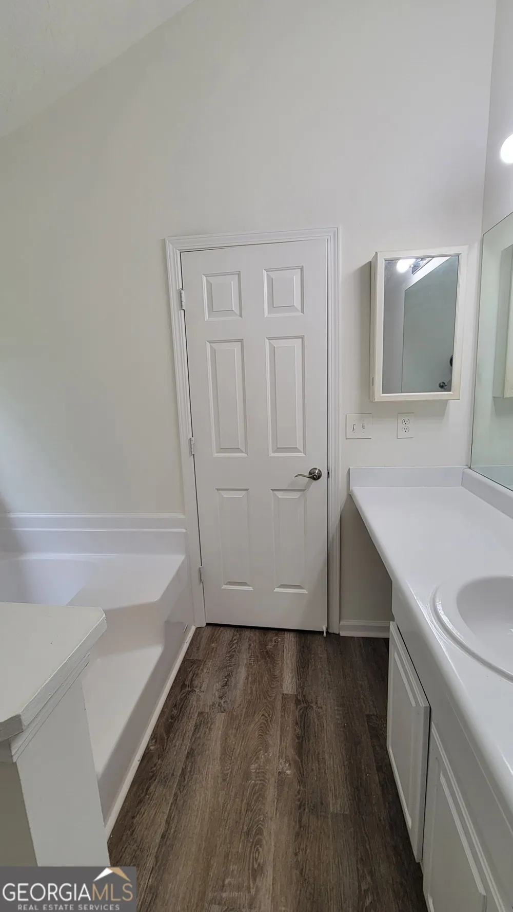 3206 Diamond BLF Union City, GA 30291