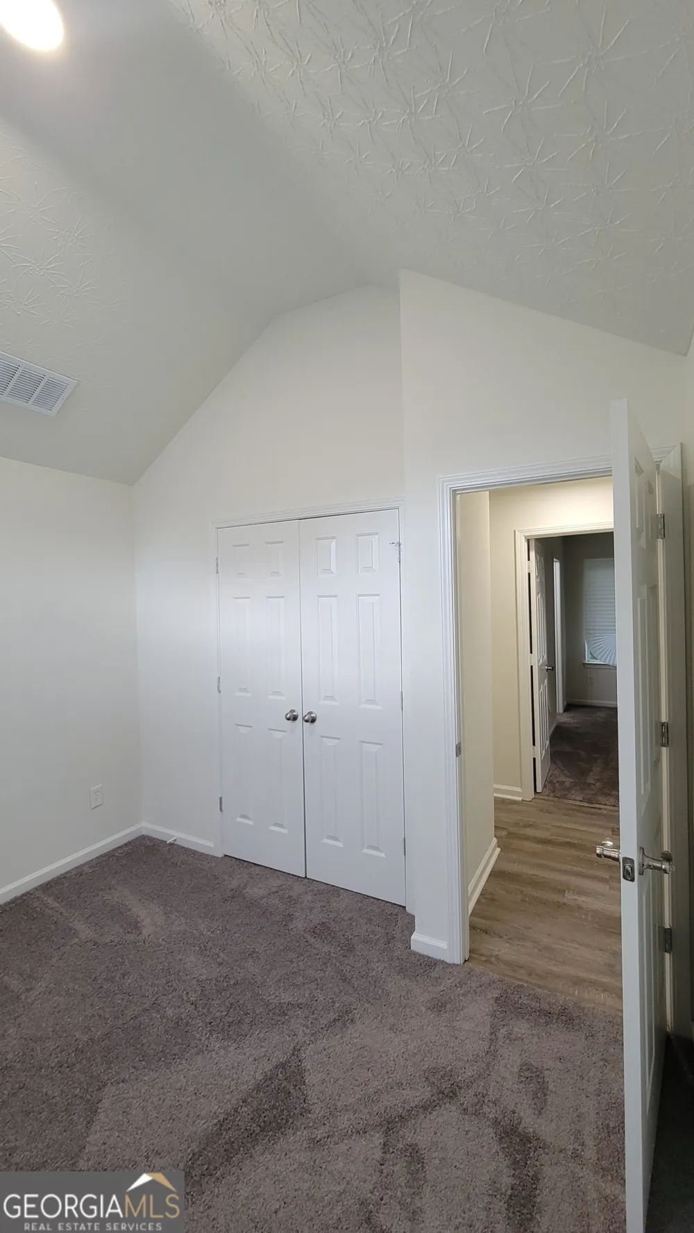 3206 Diamond BLF Union City, GA 30291