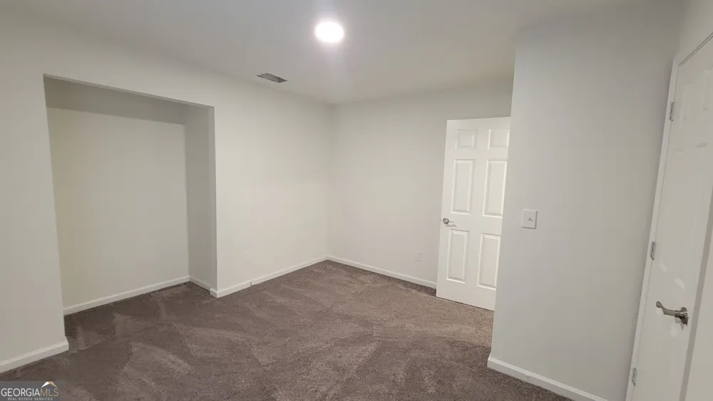 3206 Diamond BLF Union City, GA 30291