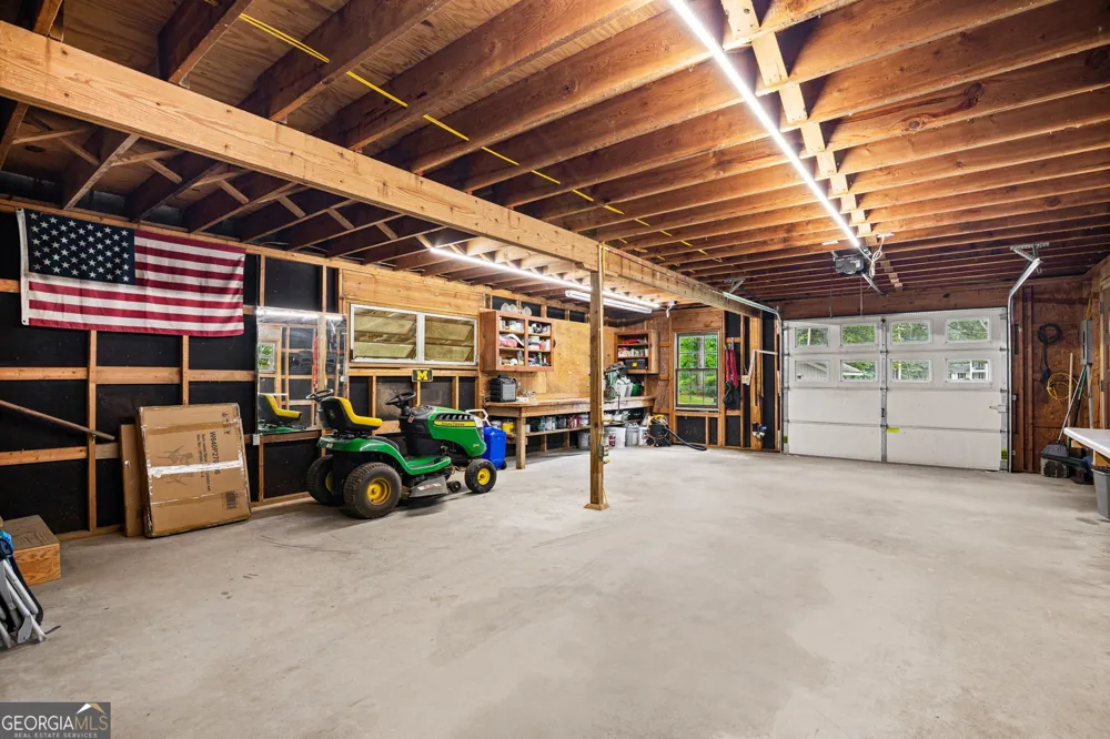 183 Goodwyn RD Newnan, GA 30263