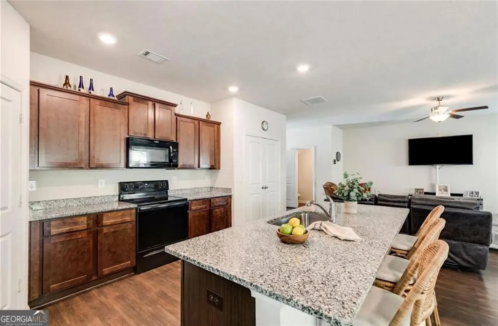 1018 Nandina CT Villa Rica, GA 30180
