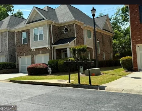 2416 Strand AVE