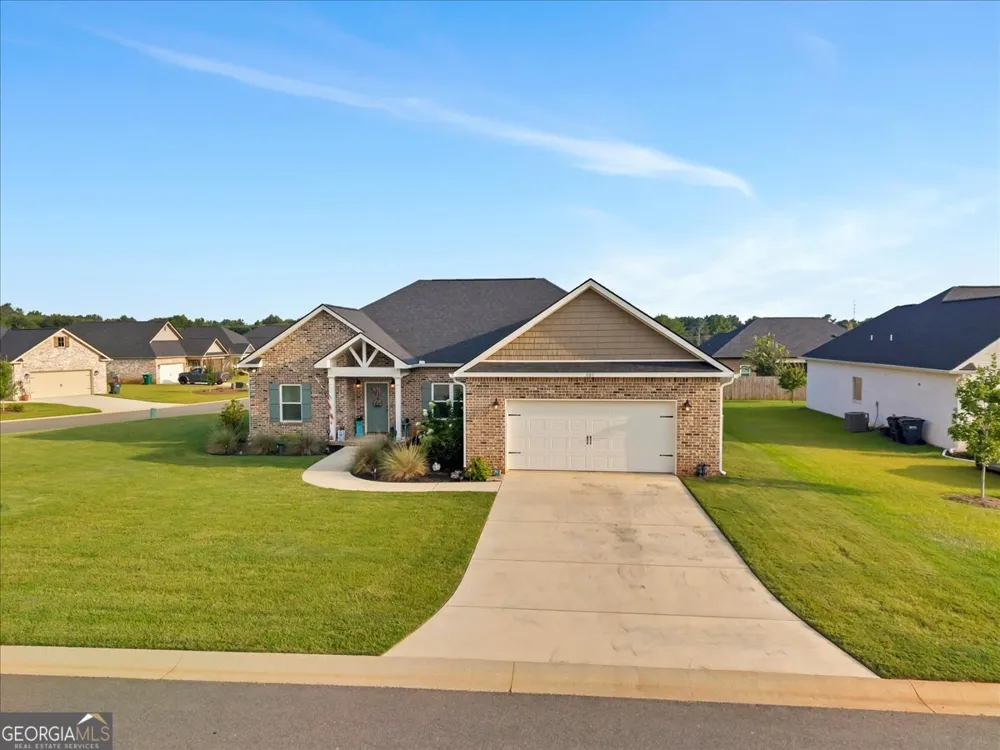 101 Raspberry TRL Perry, GA 31069