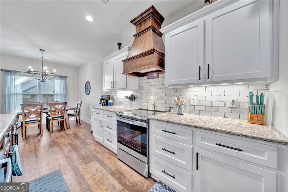 101 Raspberry TRL Perry, GA 31069