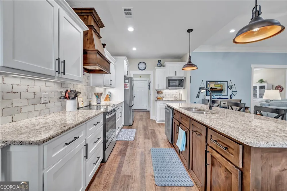 101 Raspberry TRL Perry, GA 31069