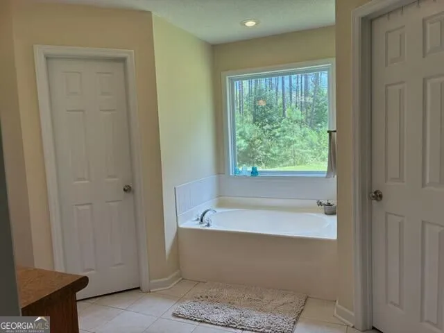 5391 Futch RD Hahira, GA 31632
