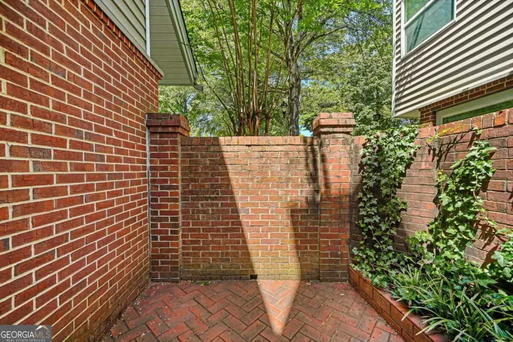 14 Dunwoody Springs DR Sandy Springs, GA 30328