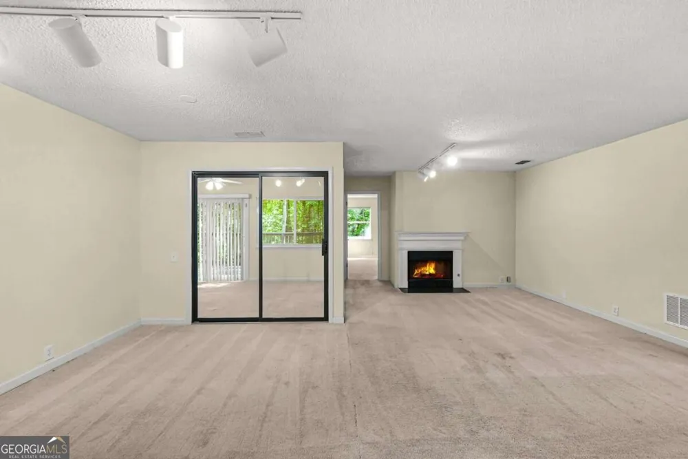 14 Dunwoody Springs DR Sandy Springs, GA 30328