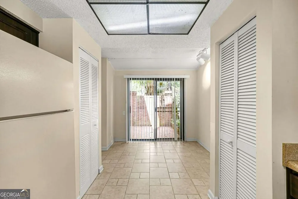14 Dunwoody Springs DR Sandy Springs, GA 30328