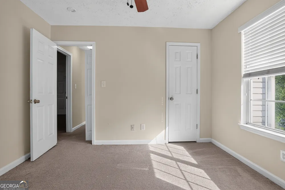 6065 Shadow Lake VW Lithonia, GA 30058