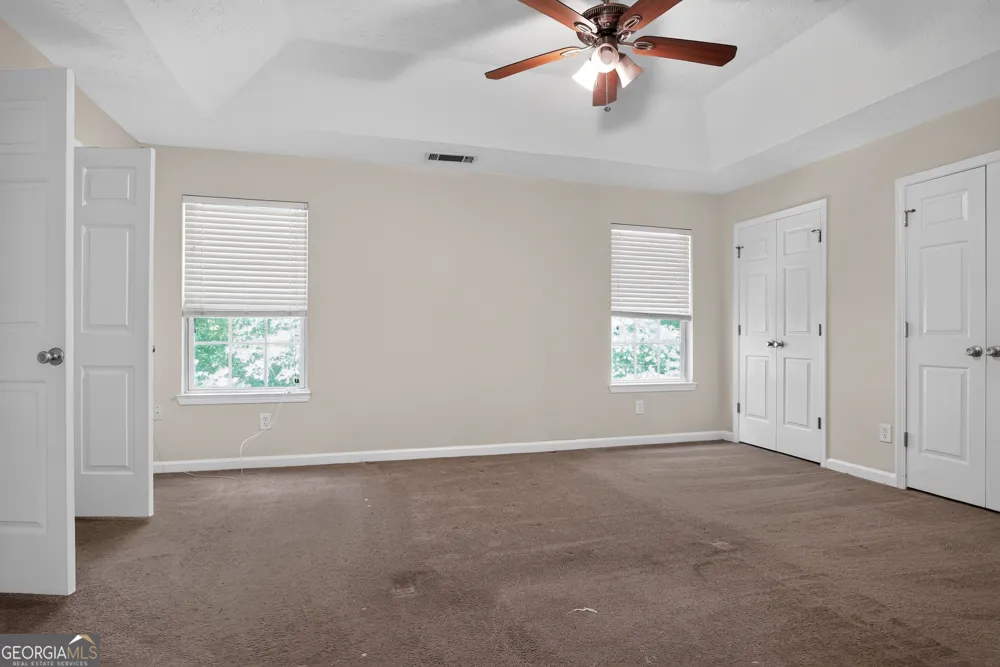 6065 Shadow Lake VW Lithonia, GA 30058
