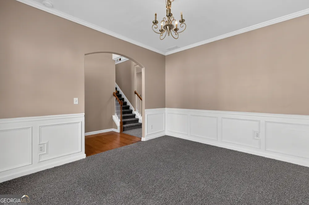 354 Shady GLN Dallas, GA 30132