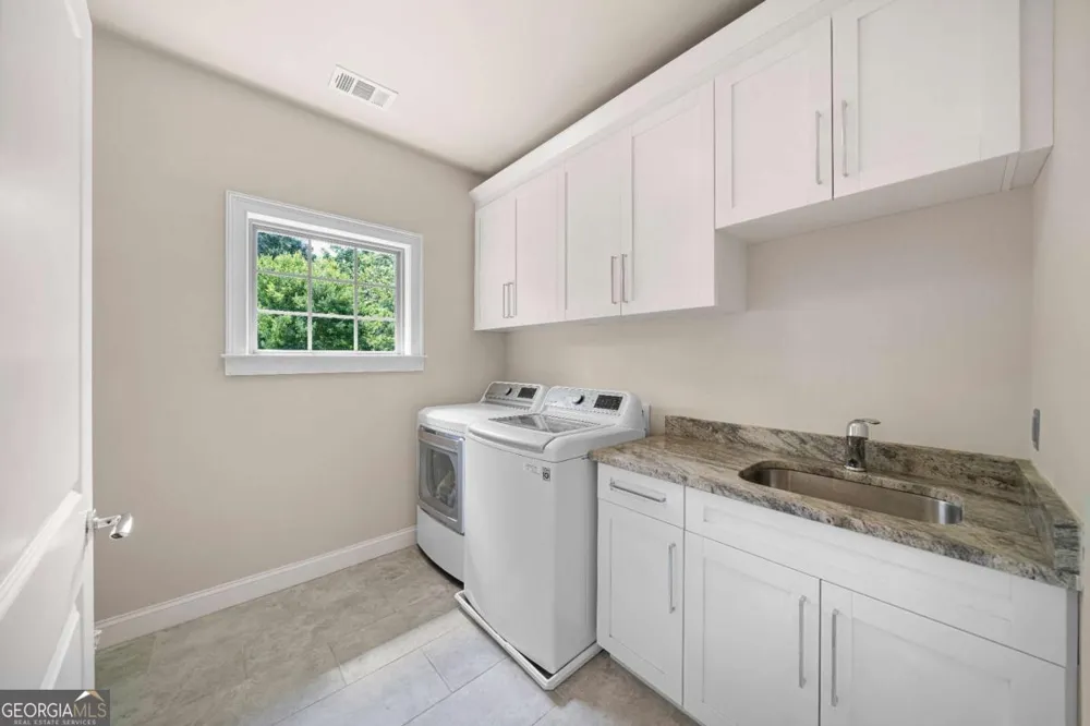2601 Stoland DR NE Brookhaven, GA 30319
