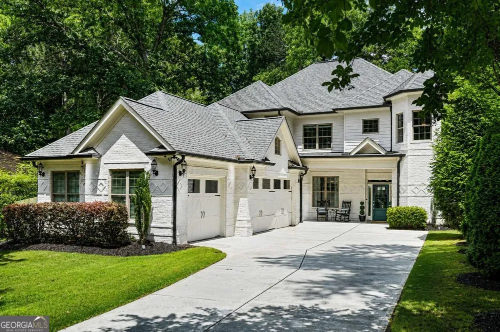 2601 Stoland DR NE Brookhaven, GA 30319