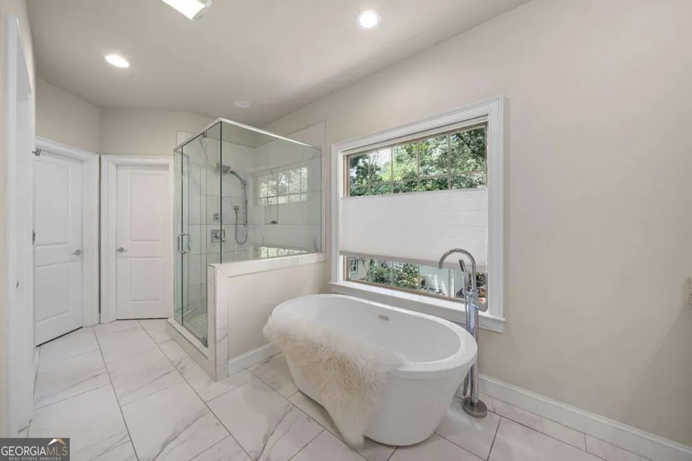 2601 Stoland DR NE Brookhaven, GA 30319