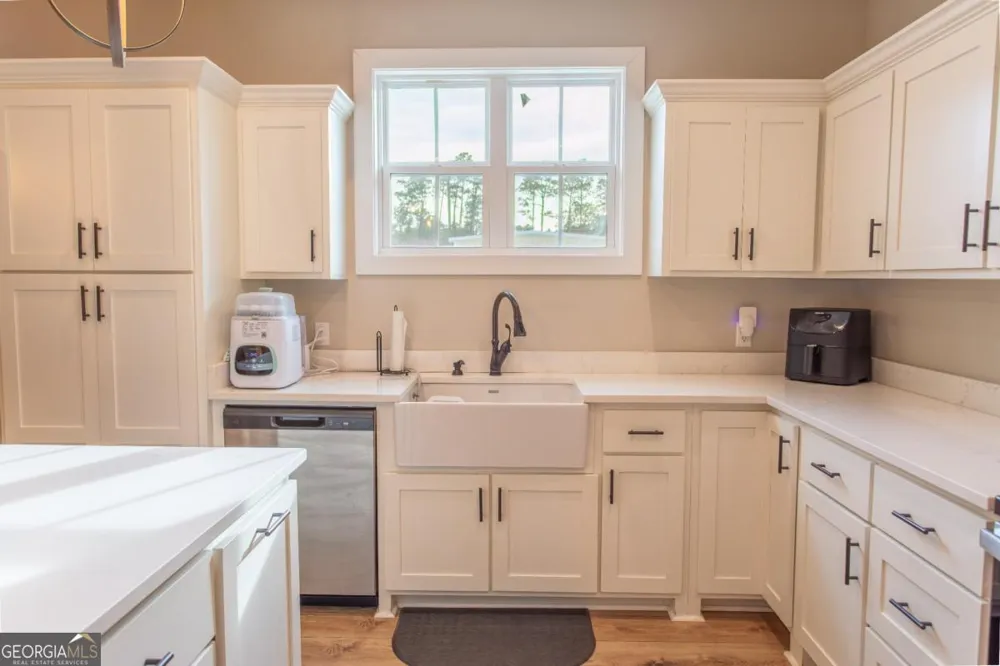 486 Old Blackshear RD Baxley, GA 31513