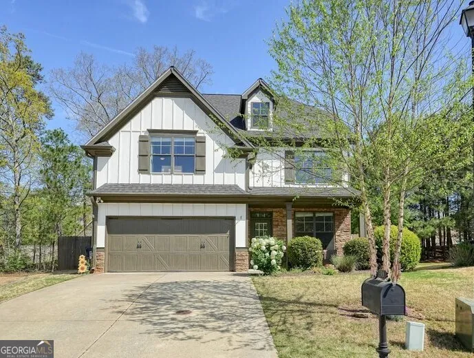653 Royal Crest CT Canton, GA 30115