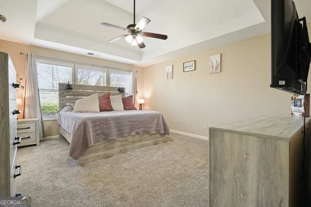 653 Royal Crest CT Canton, GA 30115