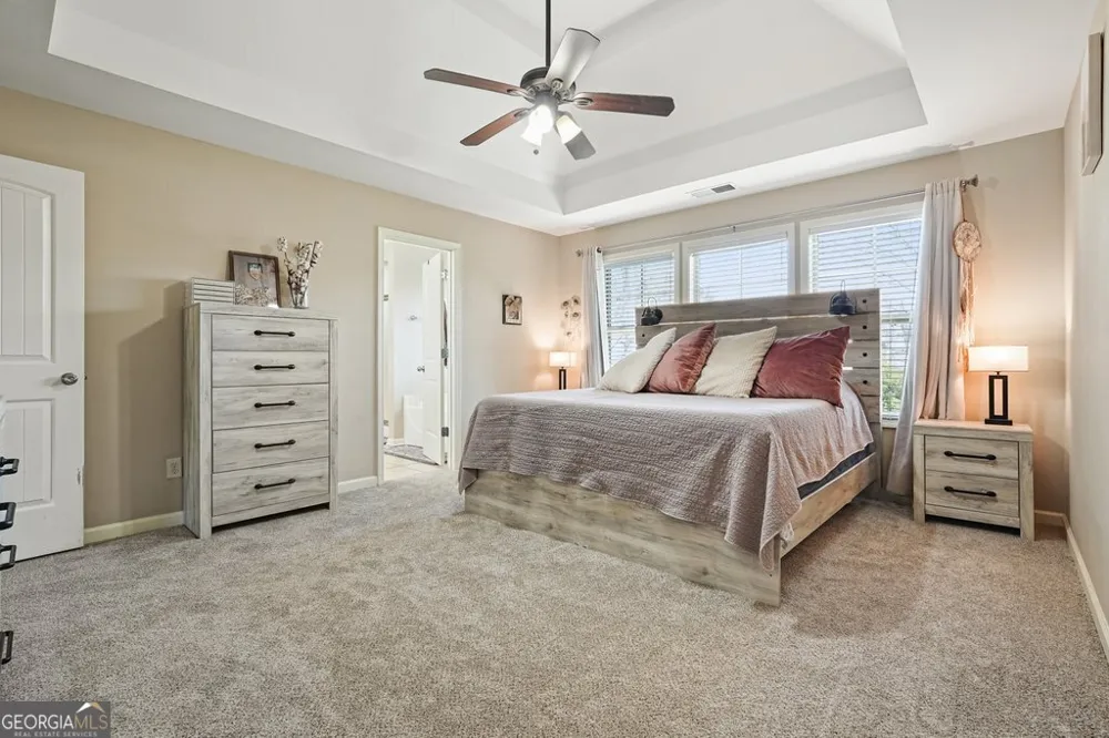 653 Royal Crest CT Canton, GA 30115