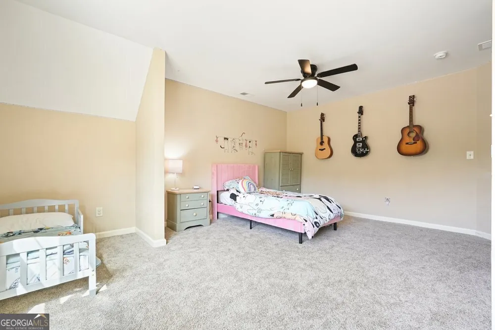 653 Royal Crest CT Canton, GA 30115