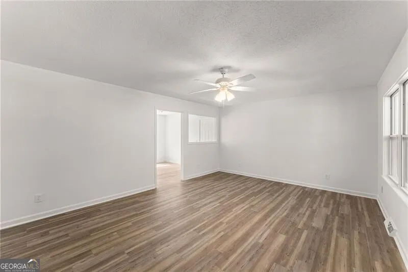 31 S Wind DR Dahlonega, GA 30533