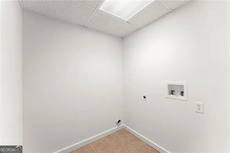 31 S Wind DR Dahlonega, GA 30533