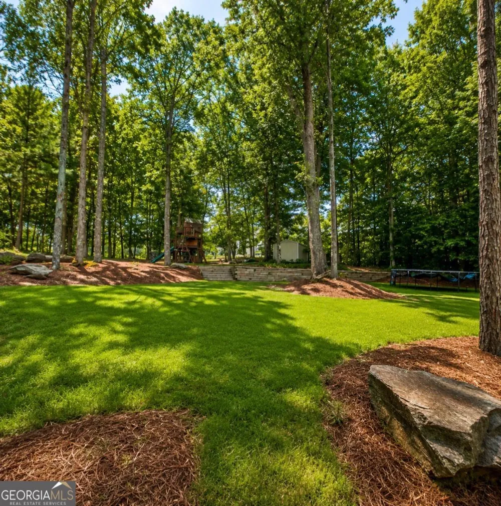 1586 Riesling DR Dacula, GA 30019