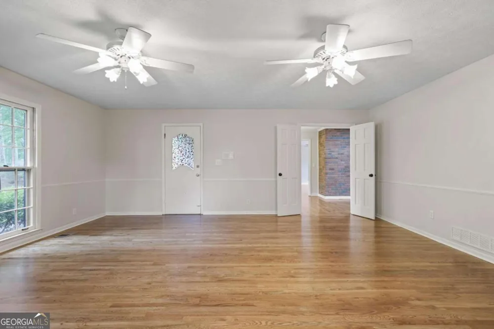 3995 Manson AVE SE Smyrna, GA 30082