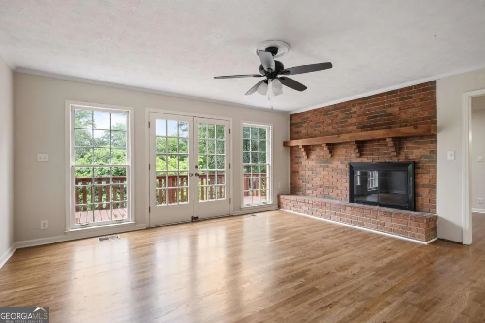 3995 Manson AVE SE Smyrna, GA 30082
