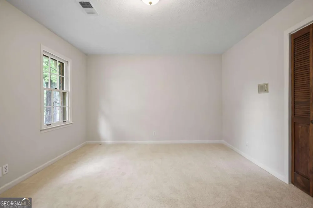 3995 Manson AVE SE Smyrna, GA 30082
