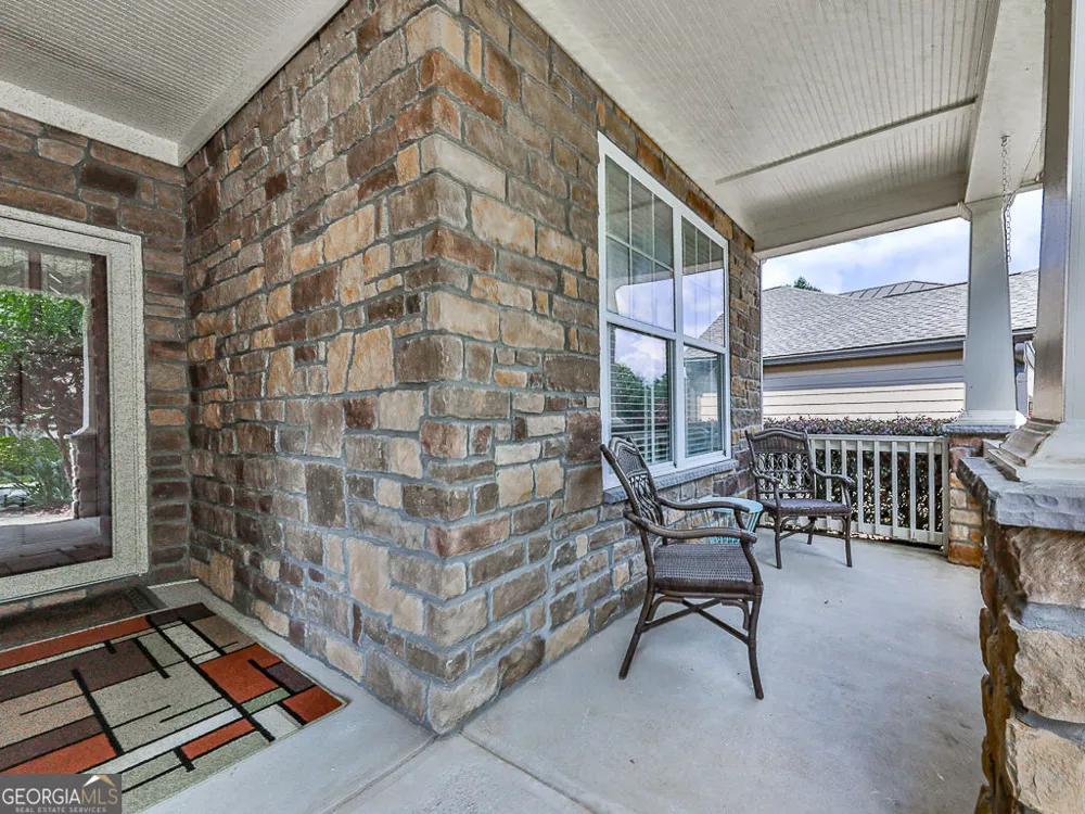 616 Laurel XING Canton, GA 30114