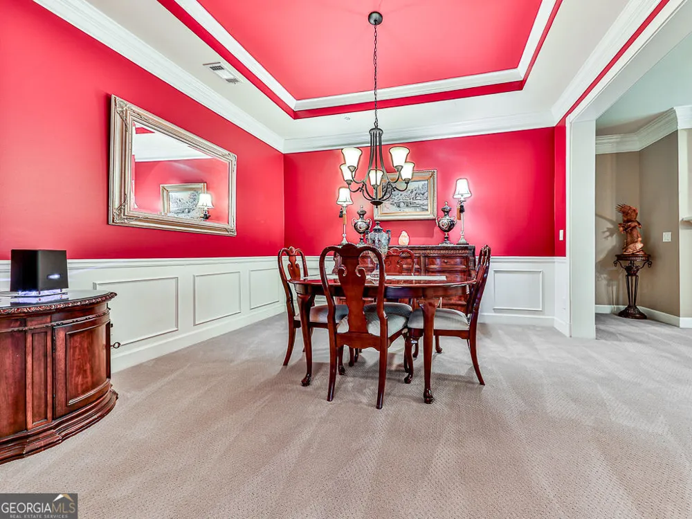 616 Laurel XING Canton, GA 30114