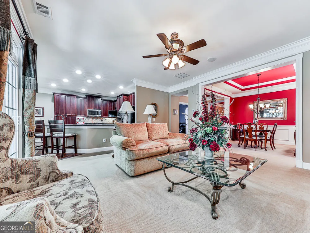 616 Laurel XING Canton, GA 30114