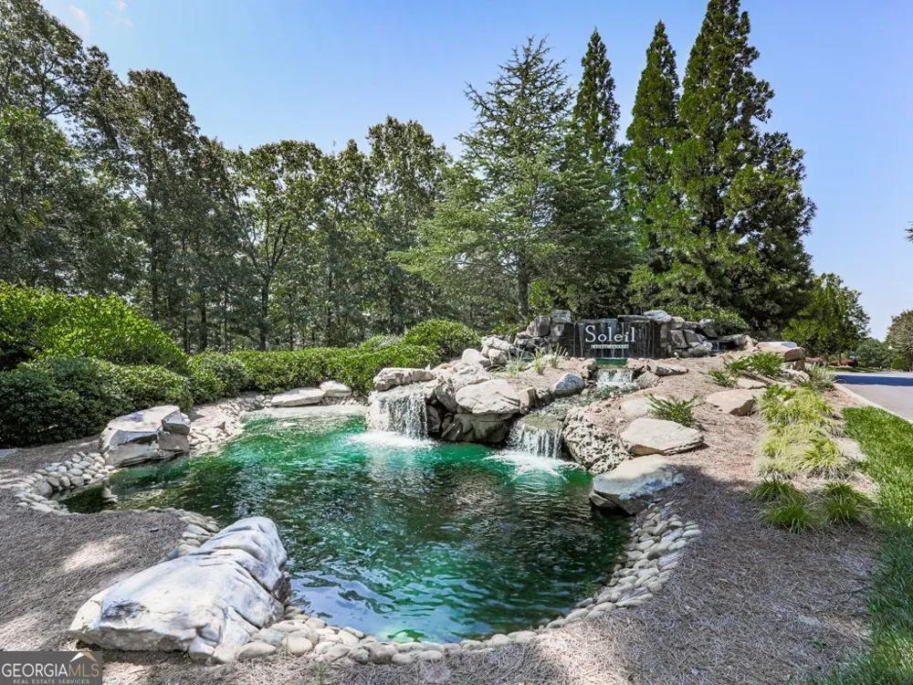 616 Laurel XING Canton, GA 30114