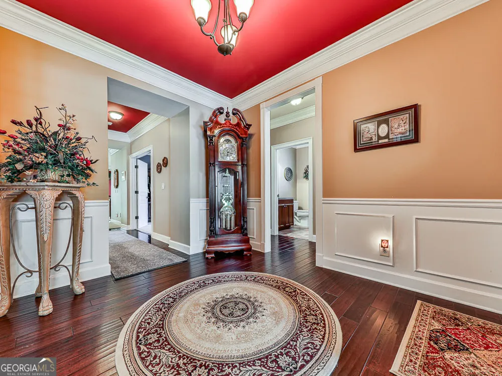 616 Laurel XING Canton, GA 30114