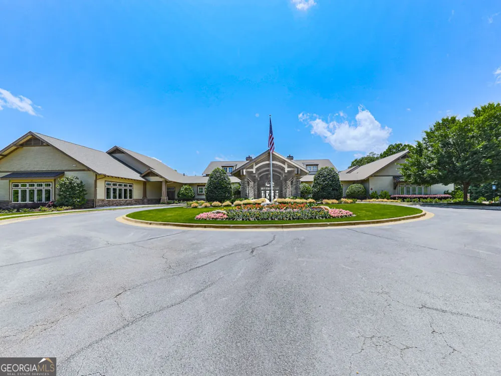 616 Laurel XING Canton, GA 30114