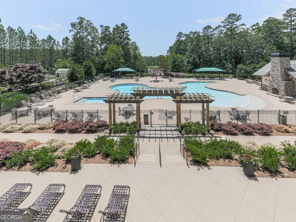 616 Laurel XING Canton, GA 30114