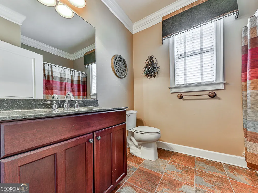 616 Laurel XING Canton, GA 30114