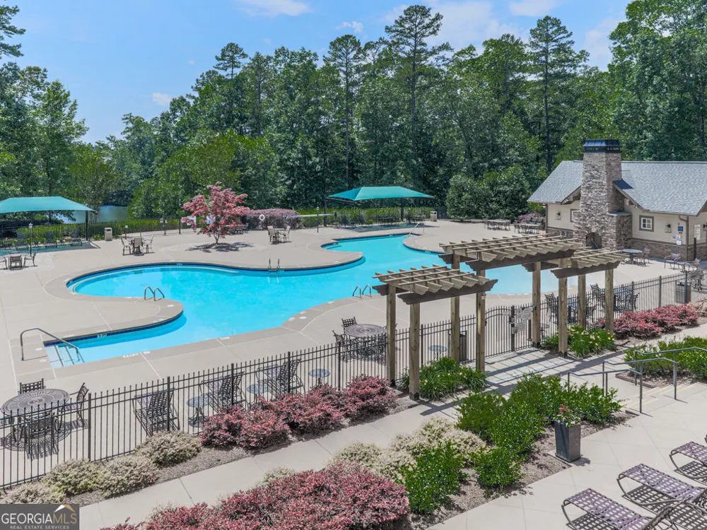 616 Laurel XING Canton, GA 30114