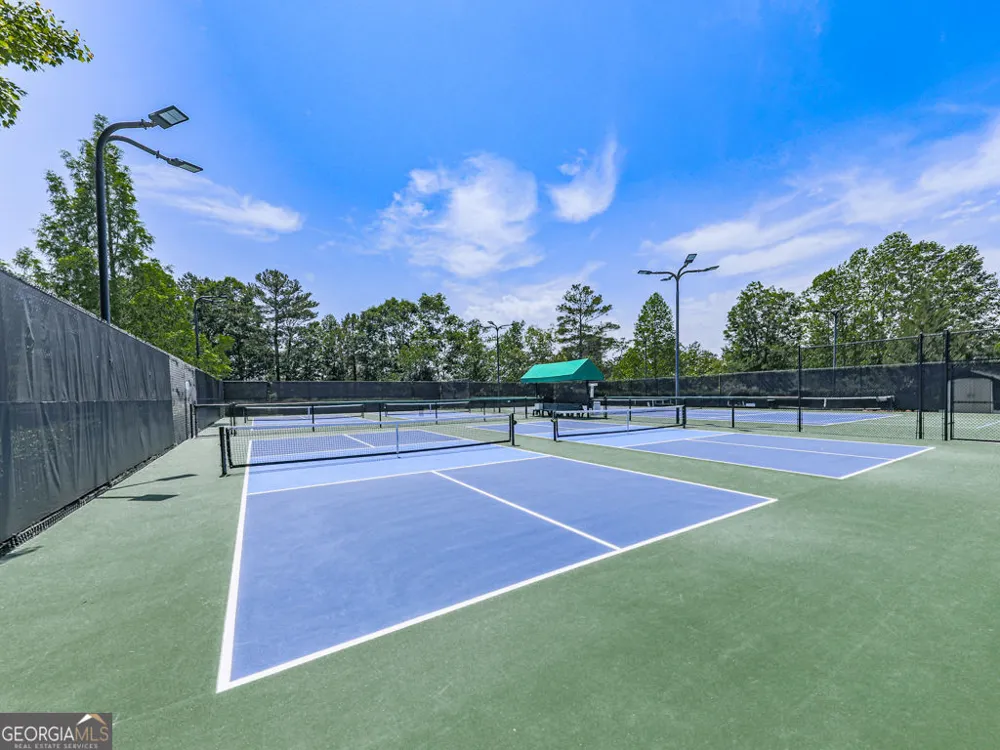 616 Laurel XING Canton, GA 30114