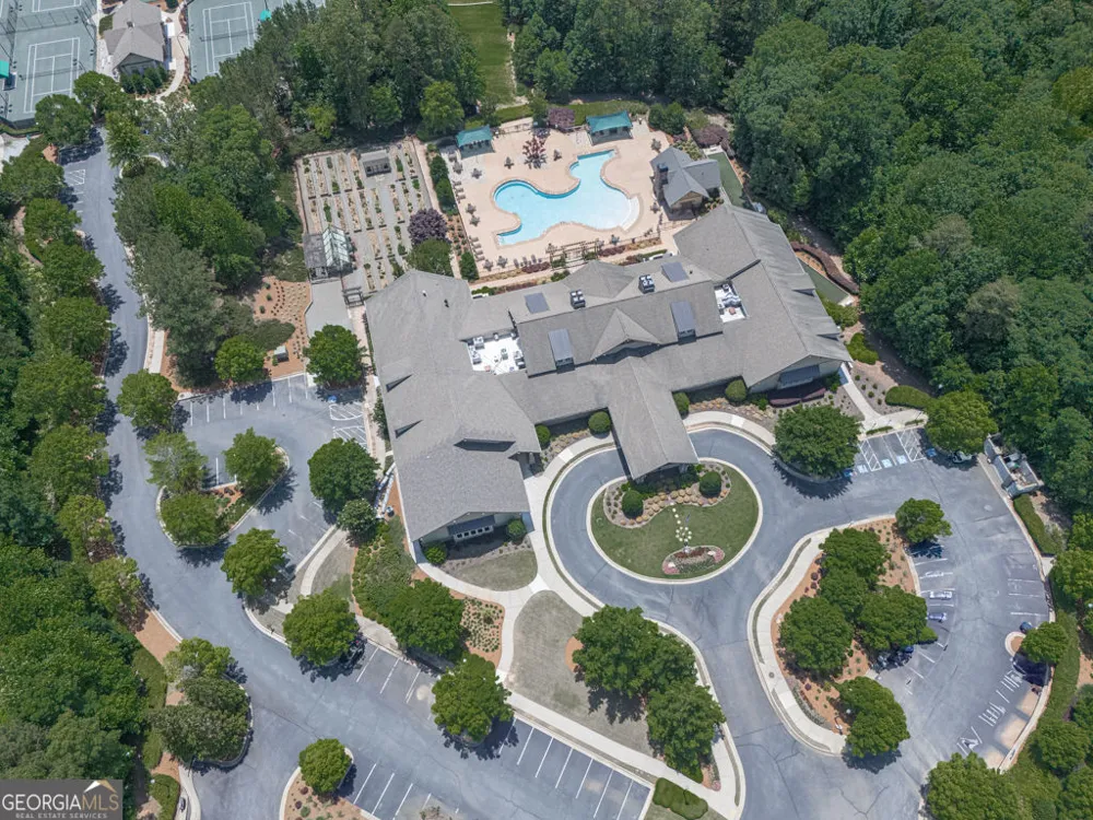 616 Laurel XING Canton, GA 30114