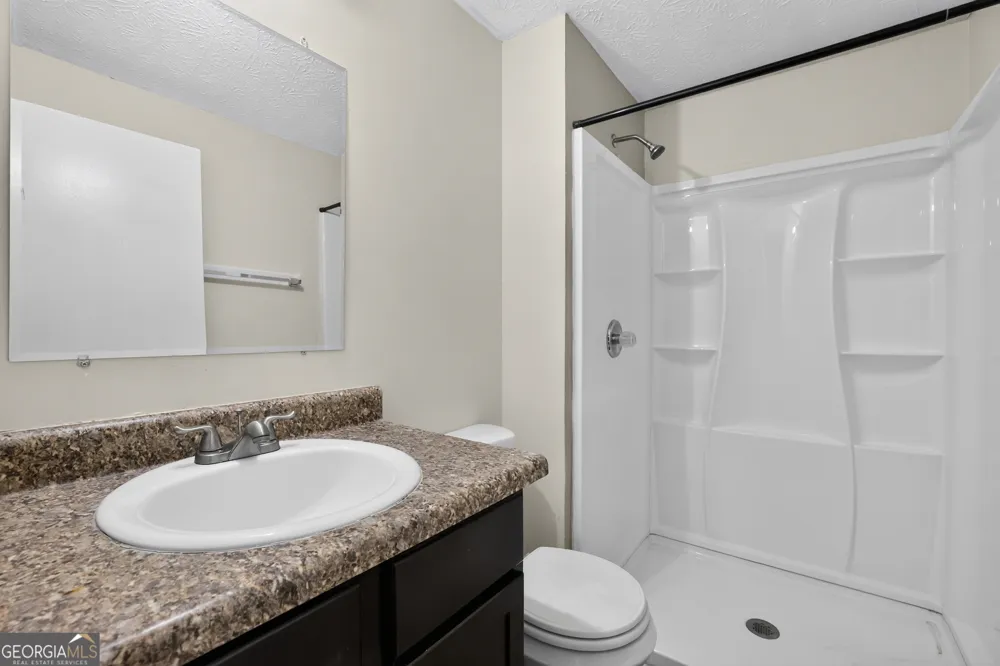 5105 Stone TRCE Stone Mountain, GA 30083