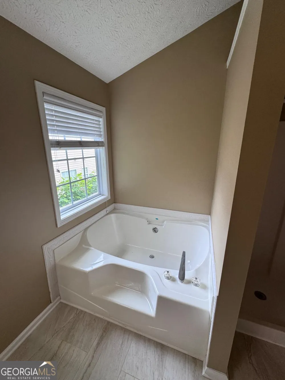 223 Christopher DR Hiram, GA 30141