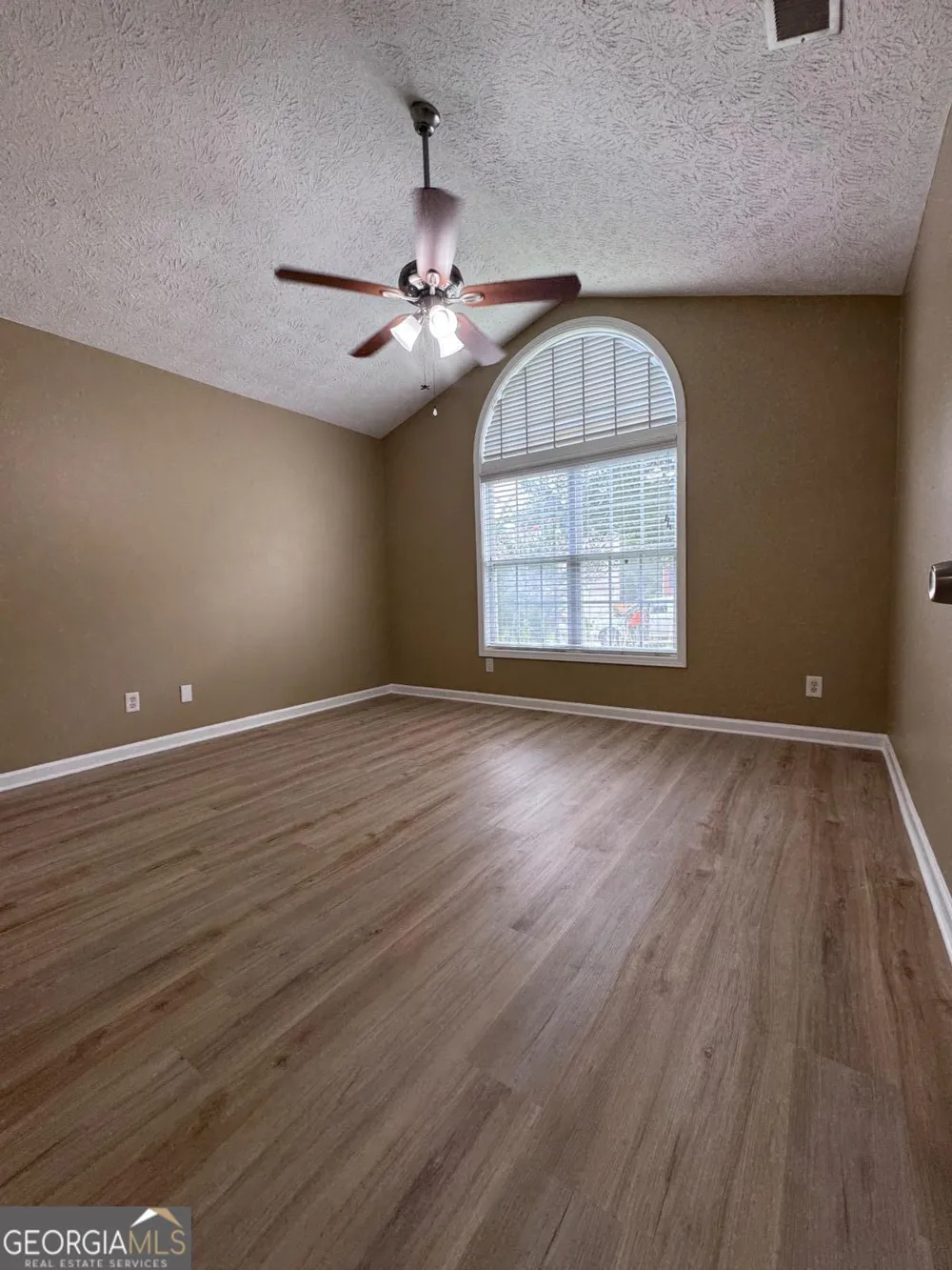 223 Christopher DR Hiram, GA 30141